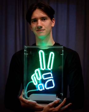 Jan Svetik – Przykład młodego pokolenia, które zmienia świat na lepsze