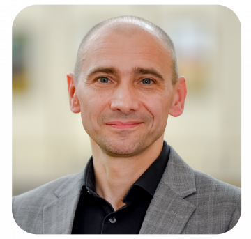 dr hab. Michał Bernardelli, profesor SGH