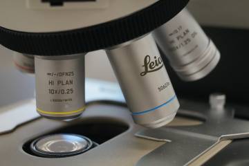 Pracownie i laboratoria