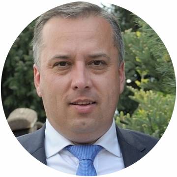 dr Mariusz Nyk