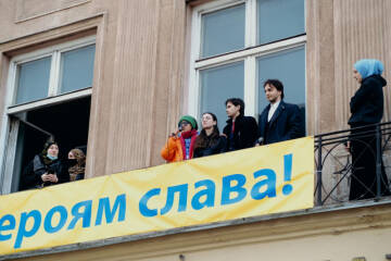 Zaangażowani studenci oraz wykładowcy-sancharity